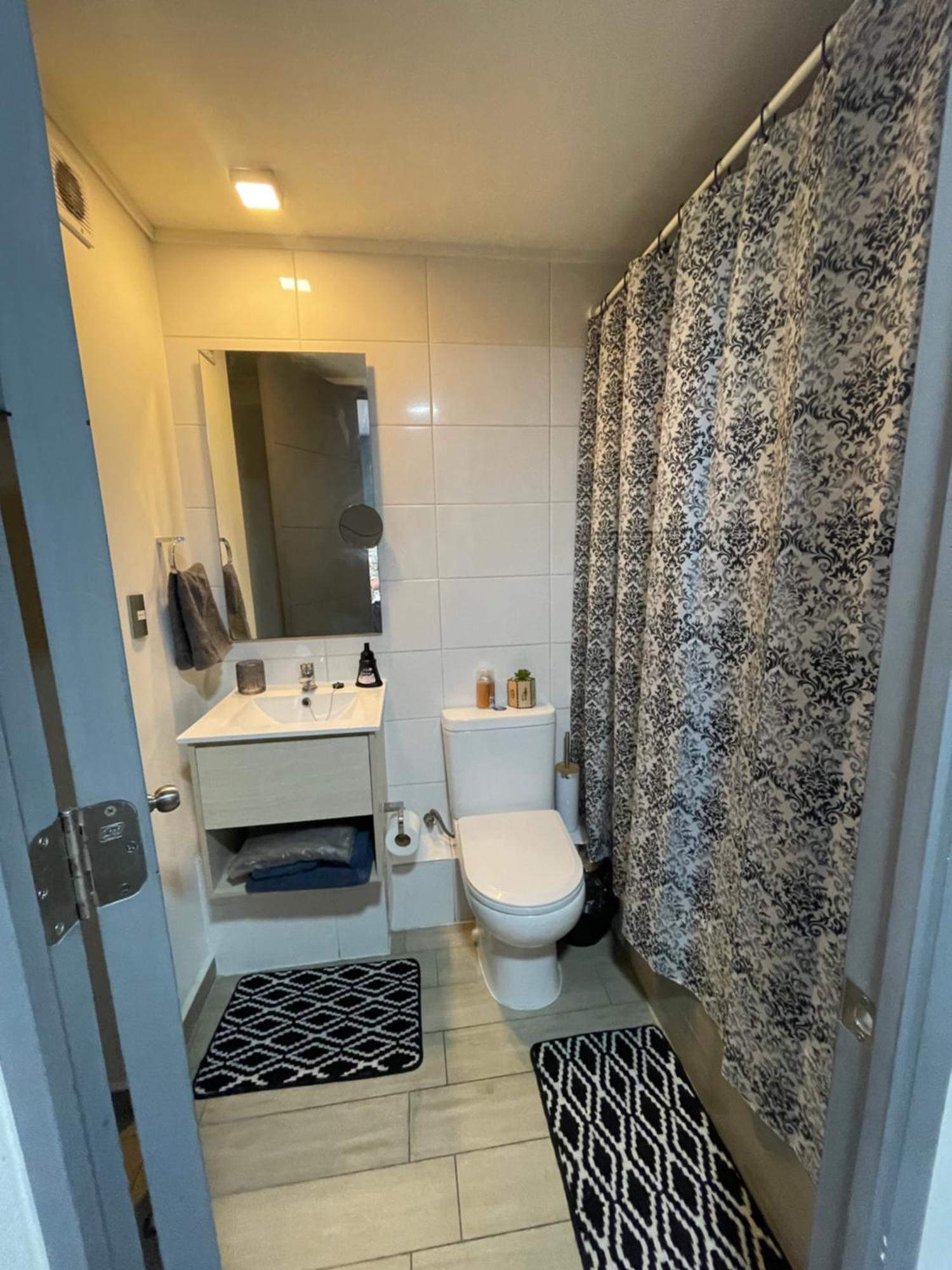Departamento En Centro Cerca De Movistar Arena, Caupolican Apartamento